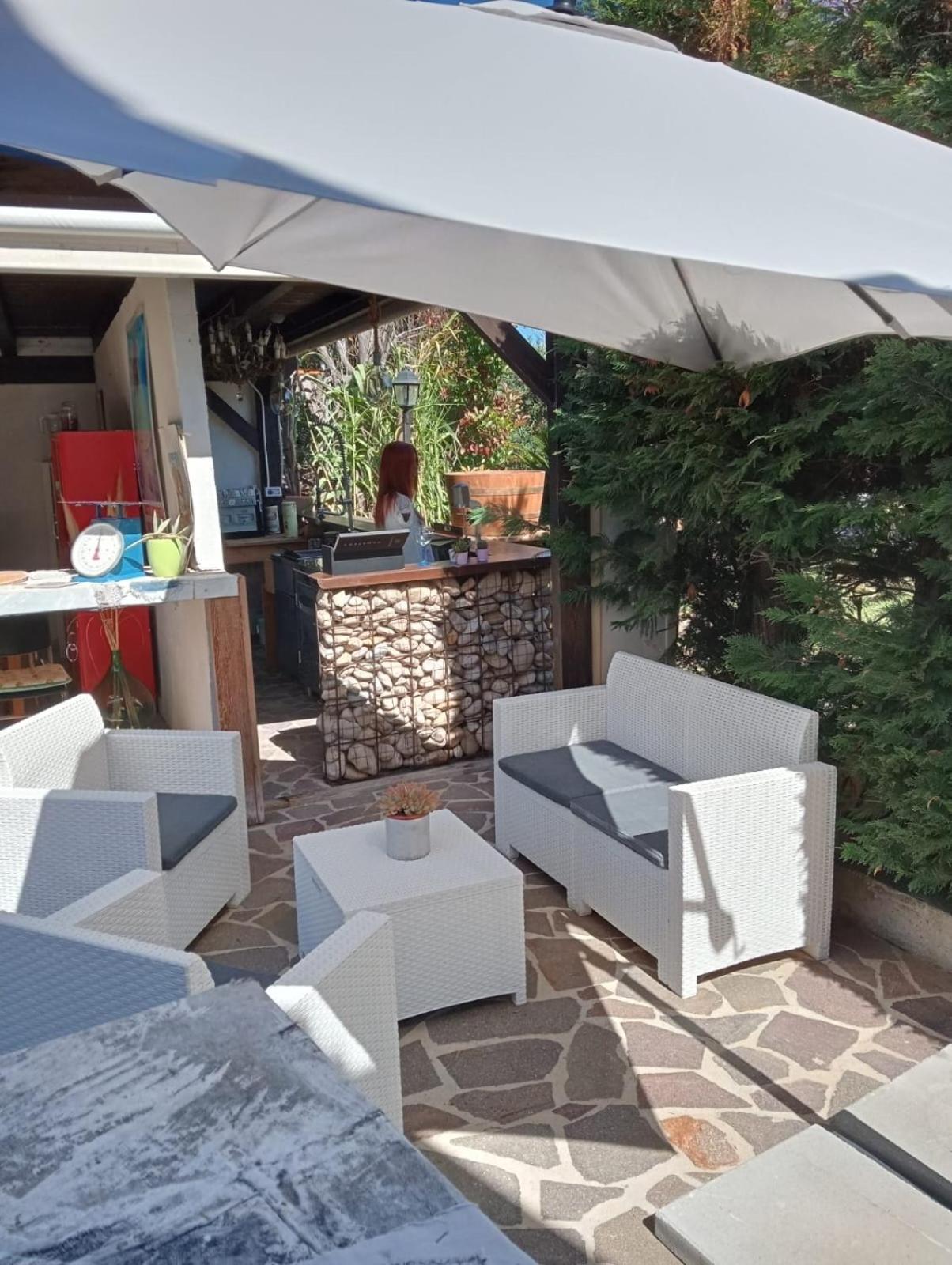 Sinilu B&B Silvi Paese Exterior photo